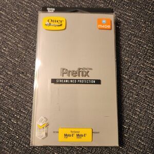 OtterBox Prefix Series Case for Motorola E5 Play/E5 Cruise - Black